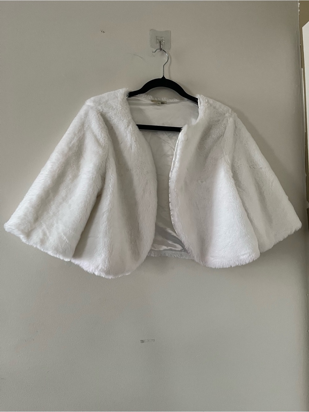 White Faux Fur Bridal Bolero Cape Shrug Large Wedding Evening Elegant Classy